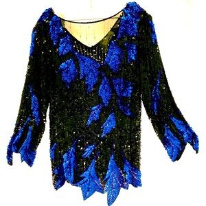 Vintage gorgeous NWOT SWEELO 100% silk sequined Blouse / Sweater size s